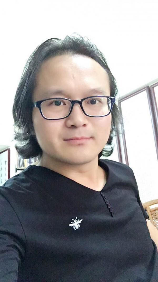 画家书法家李晓云个人艺术简介,李晓云画家简介,李晓云作品价格,李晓云个人简介,李晓云艺术作品,书法家李晓云简介,画家李晓云简介