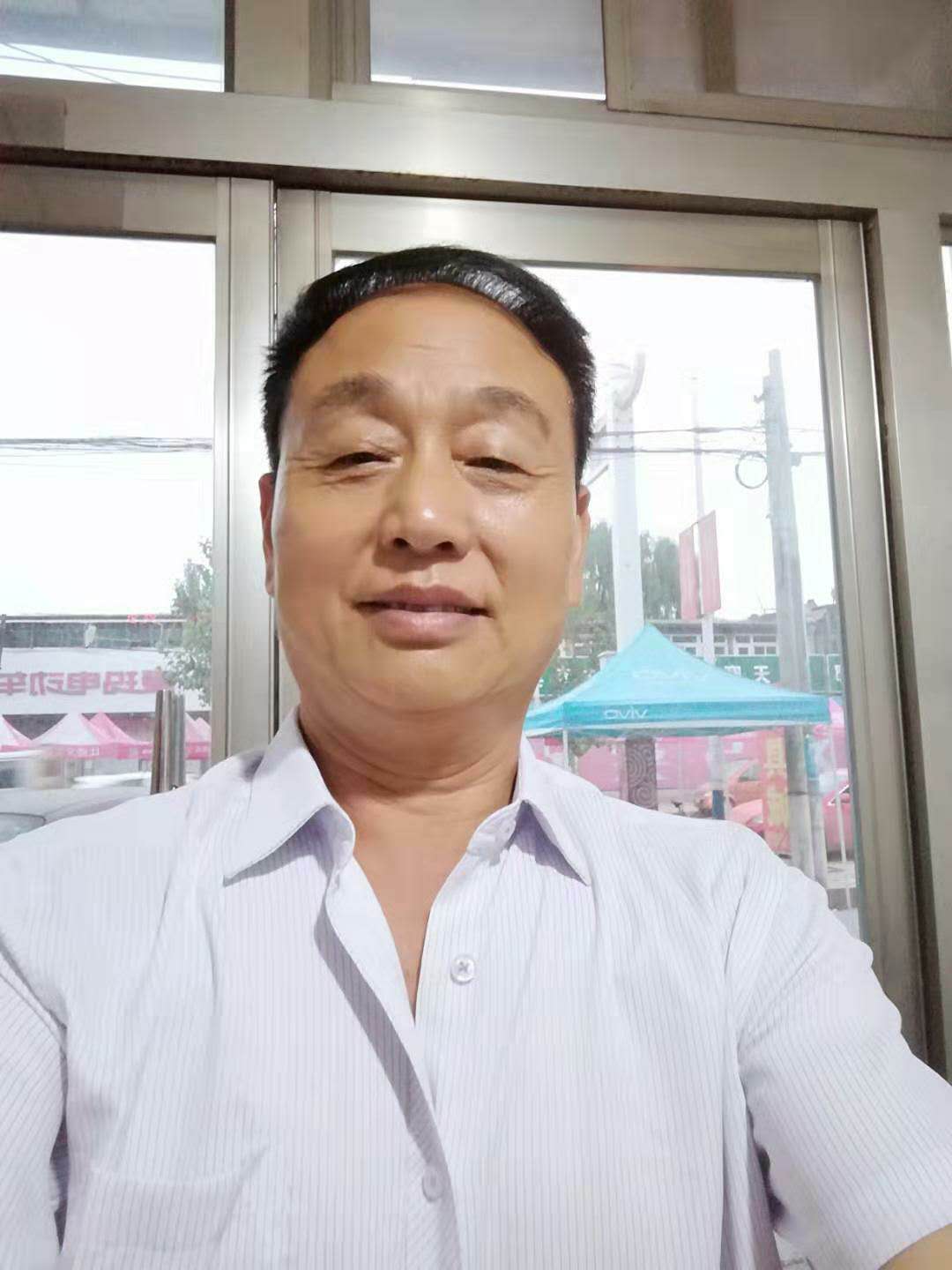 画家书法家张兆国个人艺术简介,张兆国画家简介,张兆国作品价格,张兆国个人简介,张兆国艺术作品,书法家张兆国简介,画家张兆国简介