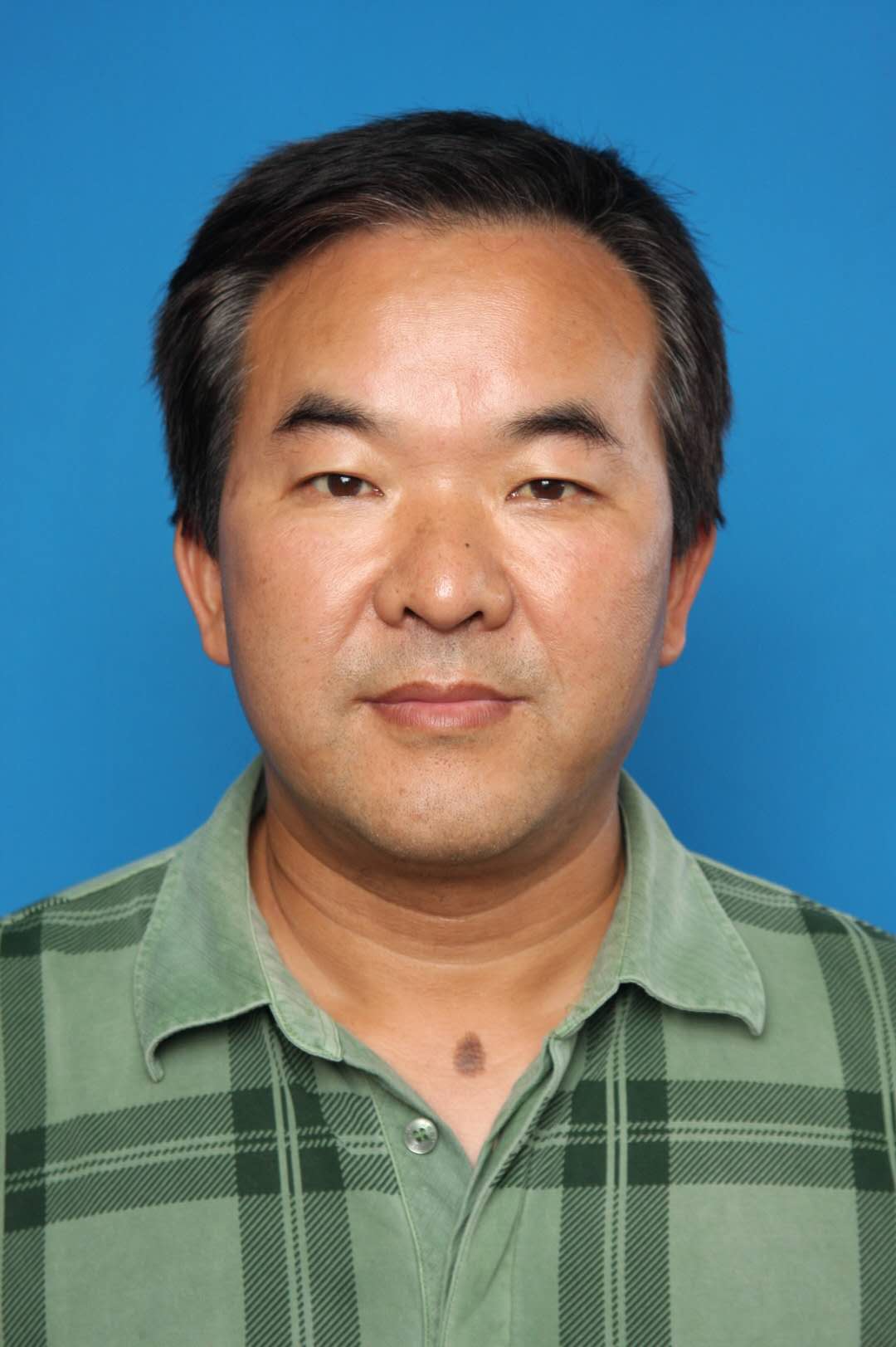 画家书法家高善志个人艺术简介,高善志画家简介,高善志作品价格,高善志个人简介,高善志艺术作品,书法家高善志简介,画家高善志简介