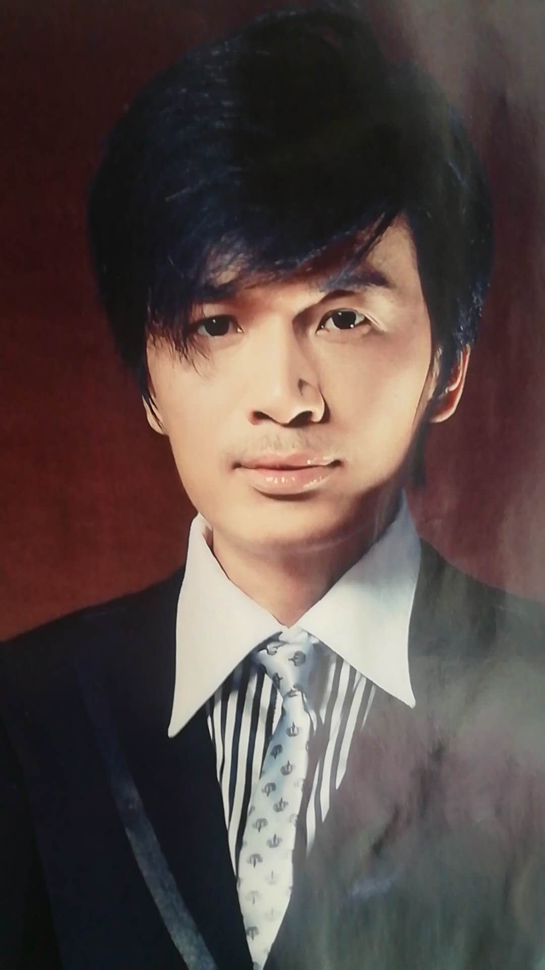 画家书法家彦坤个人艺术简介,彦坤画家简介,彦坤作品价格,彦坤个人简介,彦坤艺术作品,书法家彦坤简介,画家彦坤简介