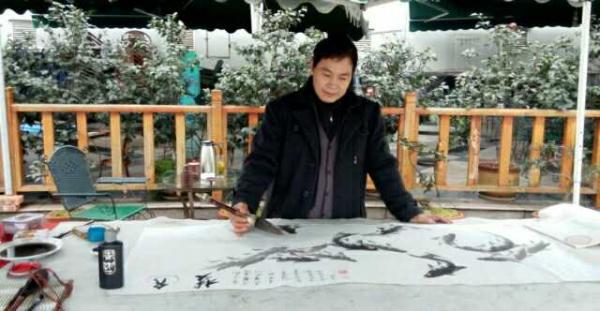 画家书法家严道本个人艺术简介,严道本画家简介,严道本作品价格,严道本个人简介,严道本艺术作品,书法家严道本简介,画家严道本简介