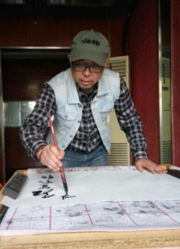 画家书法家蒋东宁个人艺术简介,蒋东宁画家简介,蒋东宁作品价格,蒋东宁个人简介,蒋东宁艺术作品,书法家蒋东宁简介,画家蒋东宁简介