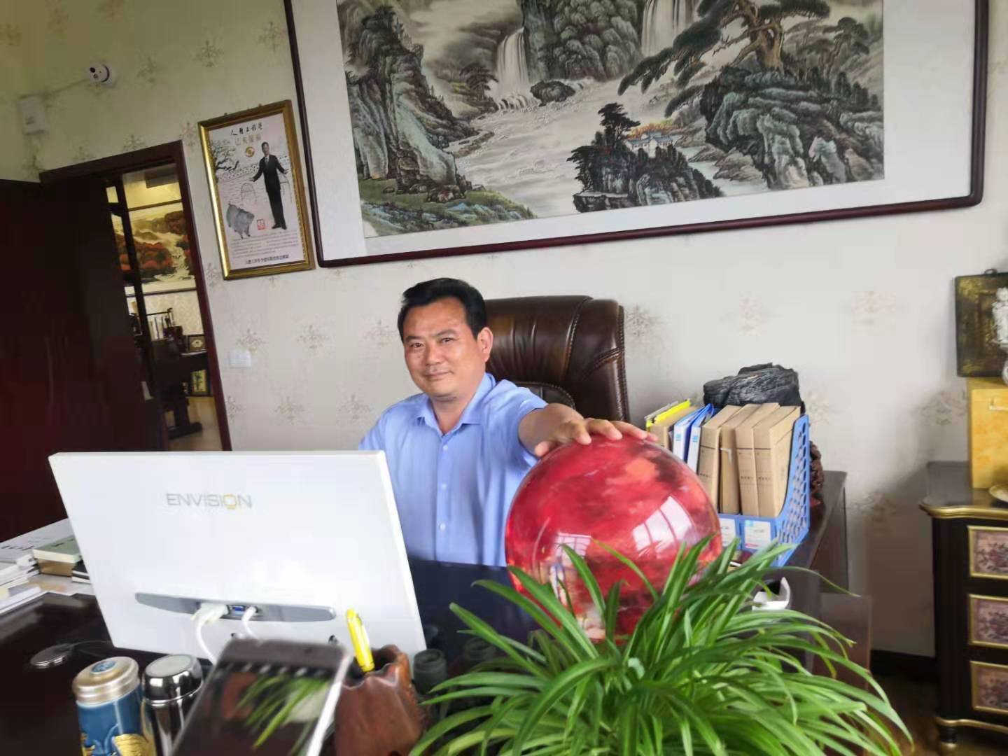 画家书法家任宗文个人艺术简介,任宗文画家简介,任宗文作品价格,任宗文个人简介,任宗文艺术作品,书法家任宗文简介,画家任宗文简介