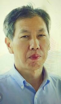 画家书法家施艺个人艺术简介,施艺画家简介,施艺作品价格,施艺个人简介,施艺艺术作品,书法家施艺简介,画家施艺简介