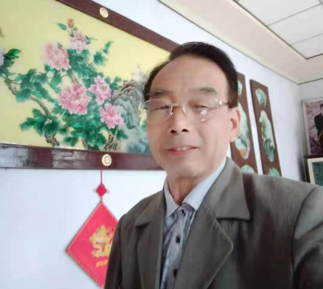 画家书法家杨宗泉个人艺术简介,杨宗泉画家简介,杨宗泉作品价格,杨宗泉个人简介,杨宗泉艺术作品,书法家杨宗泉简介,画家杨宗泉简介