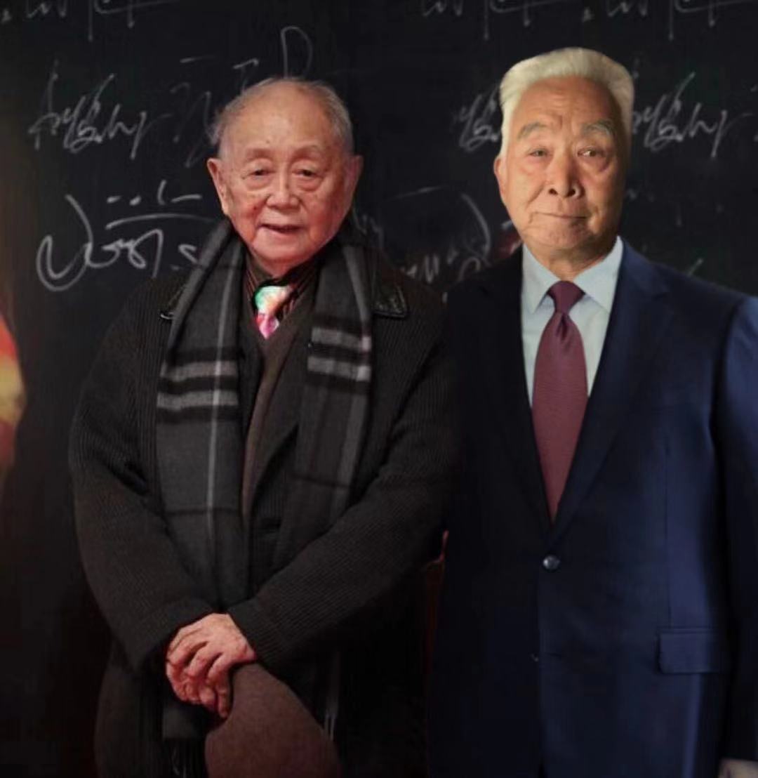 画家书法家阎晓河个人艺术简介,阎晓河画家简介,阎晓河作品价格,阎晓河个人简介,阎晓河艺术作品,书法家阎晓河简介,画家阎晓河简介