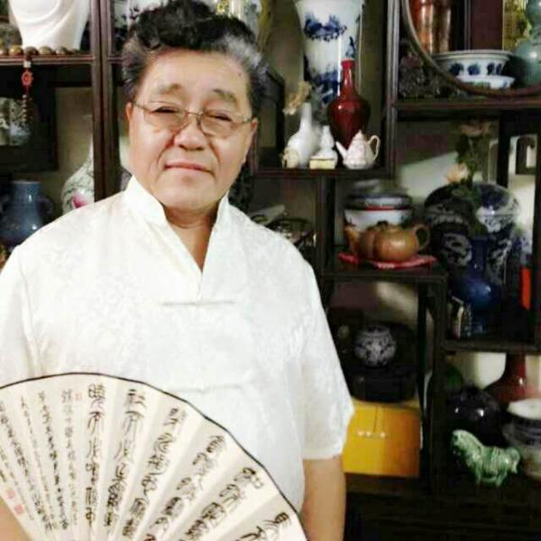 画家书法家卢繁荣个人艺术简介,卢繁荣画家简介,卢繁荣作品价格,卢繁荣个人简介,卢繁荣艺术作品,书法家卢繁荣简介,画家卢繁荣简介