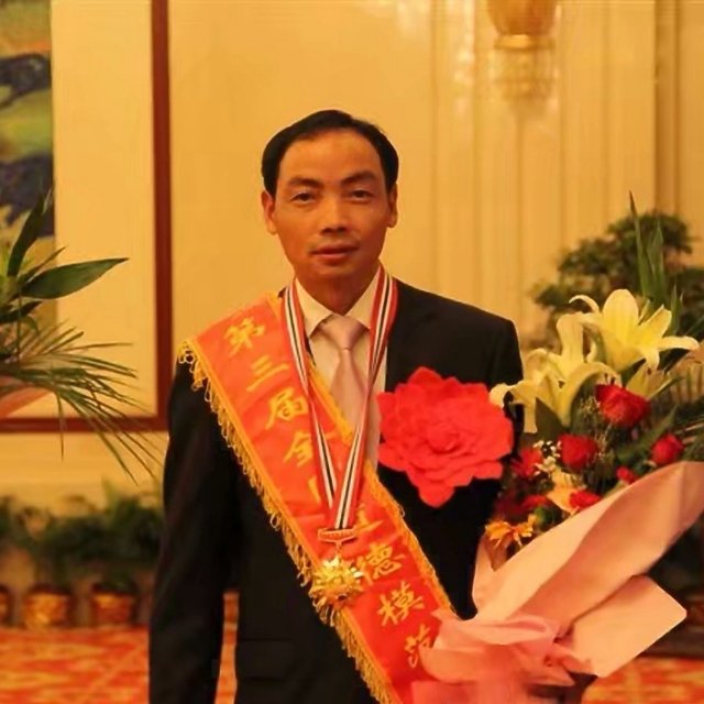 画家书法家胡文传个人艺术简介,胡文传画家简介,胡文传作品价格,胡文传个人简介,胡文传艺术作品,书法家胡文传简介,画家胡文传简介