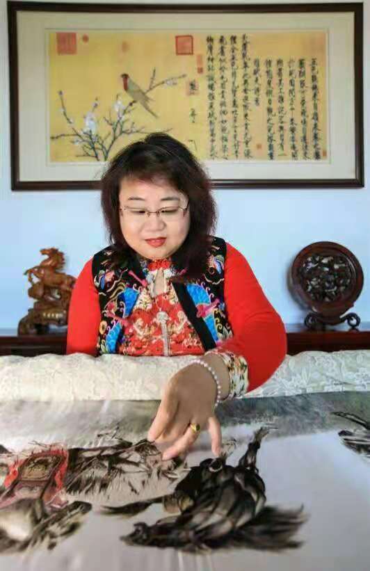 画家书法家刘振兰个人艺术简介,刘振兰画家简介,刘振兰作品价格,刘振兰个人简介,刘振兰艺术作品,书法家刘振兰简介,画家刘振兰简介