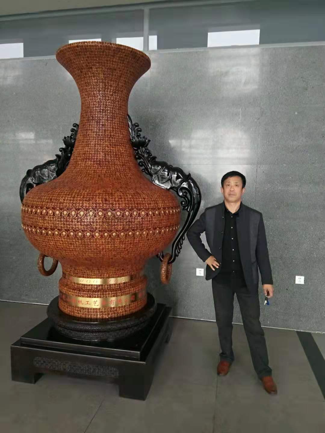 画家书法家王迎春个人艺术简介,王迎春画家简介,王迎春作品价格,王迎春个人简介,王迎春艺术作品,书法家王迎春简介,画家王迎春简介
