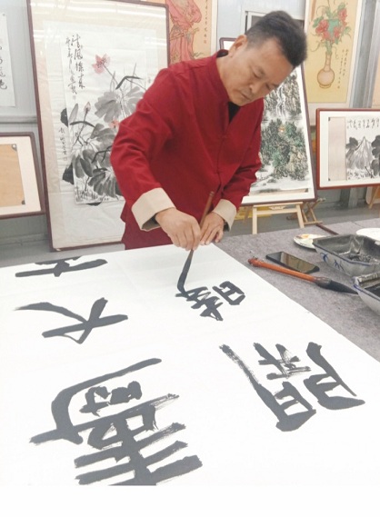 画家书法家张作华个人艺术简介,张作华画家简介,张作华作品价格,张作华个人简介,张作华艺术作品,书法家张作华简介,画家张作华简介