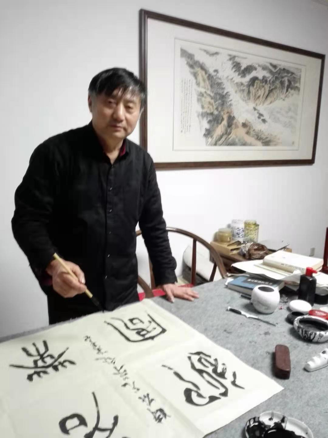 画家书法家郭建军个人艺术简介,郭建军画家简介,郭建军作品价格,郭建军个人简介,郭建军艺术作品,书法家郭建军简介,画家郭建军简介