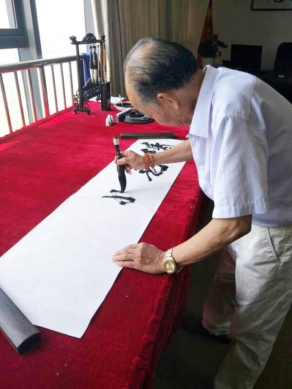 画家书法家梅金祥个人艺术简介,梅金祥画家简介,梅金祥作品价格,梅金祥个人简介,梅金祥艺术作品,书法家梅金祥简介,画家梅金祥简介