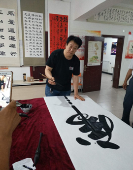 画家书法家冯增波个人艺术简介,冯增波画家简介,冯增波作品价格,冯增波个人简介,冯增波艺术作品,书法家冯增波简介,画家冯增波简介
