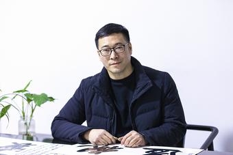 画家书法家周俊敏个人艺术简介,周俊敏画家简介,周俊敏作品价格,周俊敏个人简介,周俊敏艺术作品,书法家周俊敏简介,画家周俊敏简介