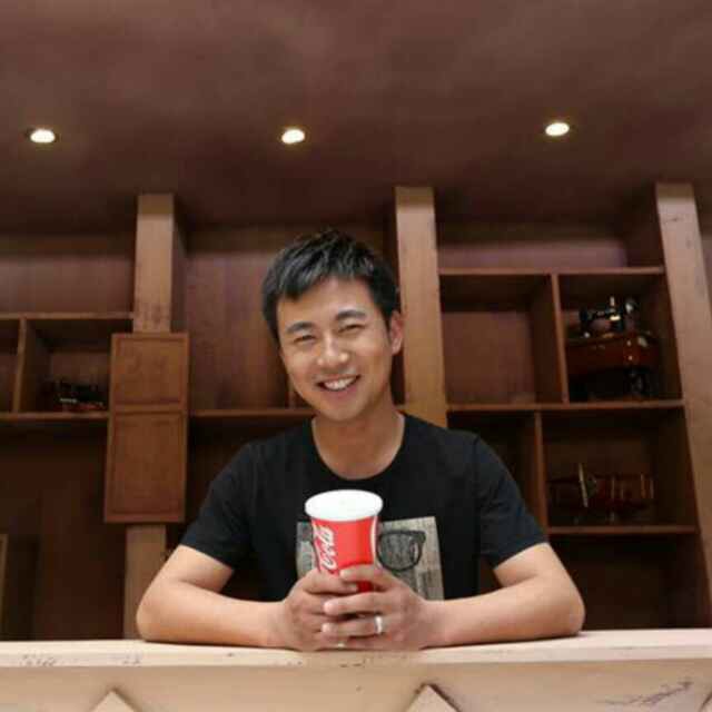 画家书法家刘灏个人艺术简介,刘灏画家简介,刘灏作品价格,刘灏个人简介,刘灏艺术作品,书法家刘灏简介,画家刘灏简介