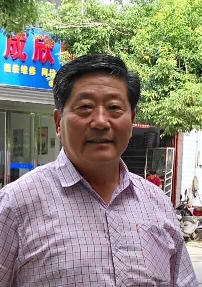 画家书法家李学云个人艺术简介,李学云画家简介,李学云作品价格,李学云个人简介,李学云艺术作品,书法家李学云简介,画家李学云简介
