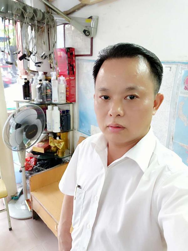 画家书法家黎培胜个人艺术简介,黎培胜画家简介,黎培胜作品价格,黎培胜个人简介,黎培胜艺术作品,书法家黎培胜简介,画家黎培胜简介
