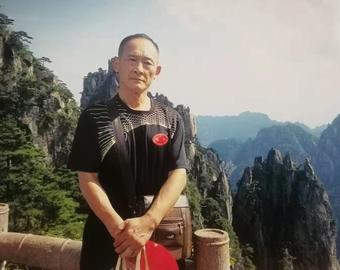 画家书法家吕长卫个人艺术简介,吕长卫画家简介,吕长卫作品价格,吕长卫个人简介,吕长卫艺术作品,书法家吕长卫简介,画家吕长卫简介