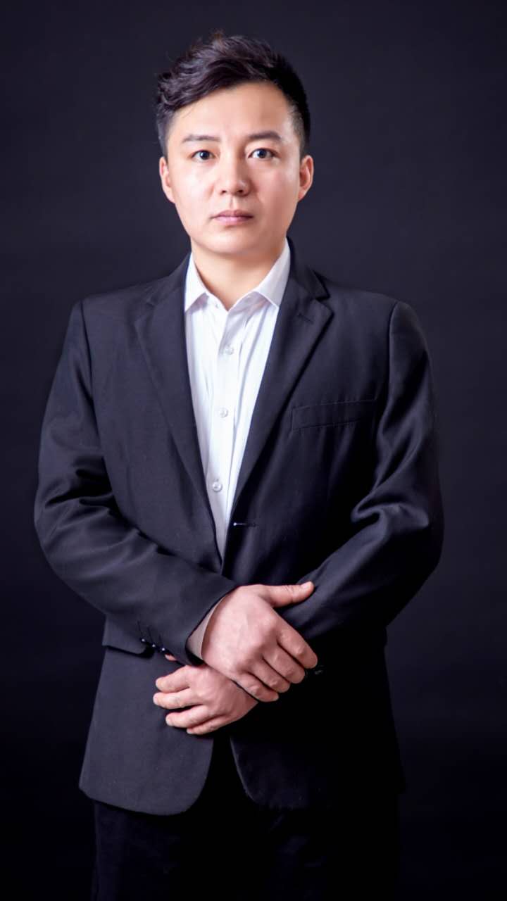 画家书法家张健个人艺术简介,张健画家简介,张健作品价格,张健个人简介,张健艺术作品,书法家张健简介,画家张健简介