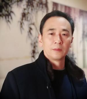 画家书法家刘德艺个人艺术简介,刘德艺画家简介,刘德艺作品价格,刘德艺个人简介,刘德艺艺术作品,书法家刘德艺简介,画家刘德艺简介