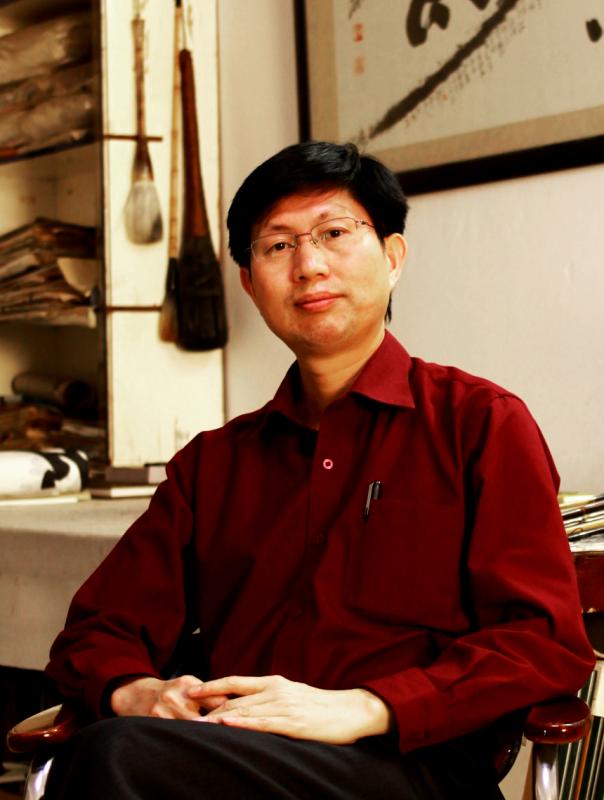 画家书法家何善章个人艺术简介,何善章画家简介,何善章作品价格,何善章个人简介,何善章艺术作品,书法家何善章简介,画家何善章简介