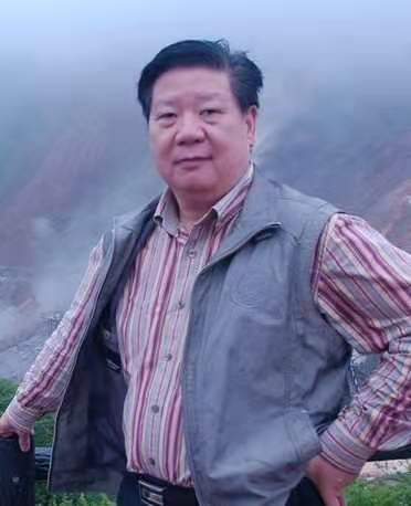 画家书法家孟大东个人艺术简介,孟大东画家简介,孟大东作品价格,孟大东个人简介,孟大东艺术作品,书法家孟大东简介,画家孟大东简介