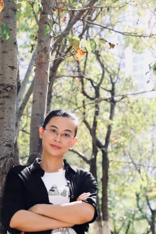 画家书法家于向华个人艺术简介,于向华画家简介,于向华作品价格,于向华个人简介,于向华艺术作品,书法家于向华简介,画家于向华简介