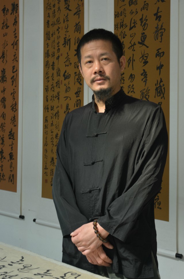 画家书法家杨复新个人艺术简介,杨复新画家简介,杨复新作品价格,杨复新个人简介,杨复新艺术作品,书法家杨复新简介,画家杨复新简介
