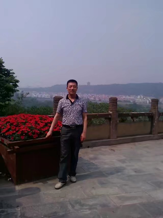 画家书法家李存龙个人艺术简介,李存龙画家简介,李存龙作品价格,李存龙个人简介,李存龙艺术作品,书法家李存龙简介,画家李存龙简介