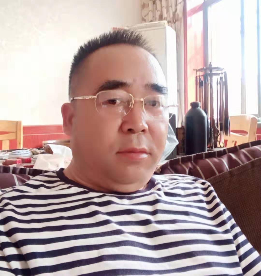 画家书法家陈文海个人艺术简介,陈文海画家简介,陈文海作品价格,陈文海个人简介,陈文海艺术作品,书法家陈文海简介,画家陈文海简介