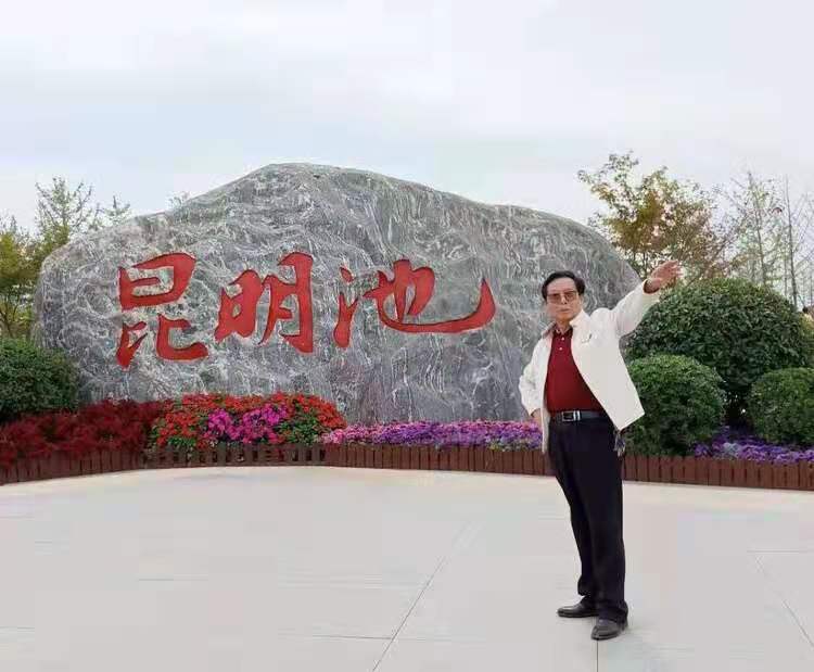 画家书法家李有仁个人艺术简介,李有仁画家简介,李有仁作品价格,李有仁个人简介,李有仁艺术作品,书法家李有仁简介,画家李有仁简介