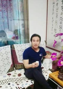 画家书法家秦亮个人艺术简介,秦亮画家简介,秦亮作品价格,秦亮个人简介,秦亮艺术作品,书法家秦亮简介,画家秦亮简介