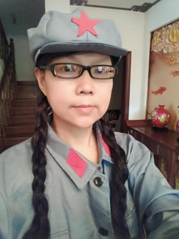 画家书法家文子个人艺术简介,文子画家简介,文子作品价格,文子个人简介,文子艺术作品,书法家文子简介,画家文子简介