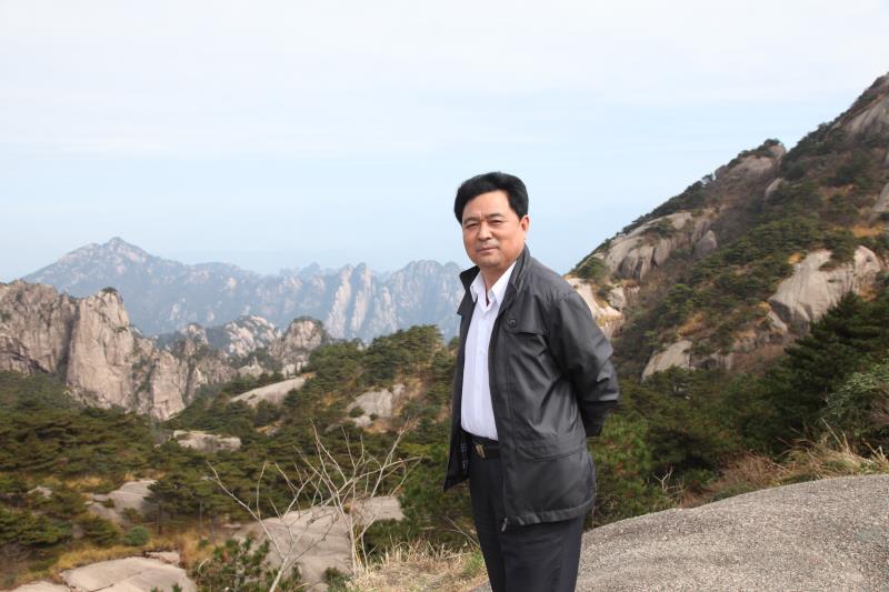 画家书法家王跃岭个人艺术简介,王跃岭画家简介,王跃岭作品价格,王跃岭个人简介,王跃岭艺术作品,书法家王跃岭简介,画家王跃岭简介