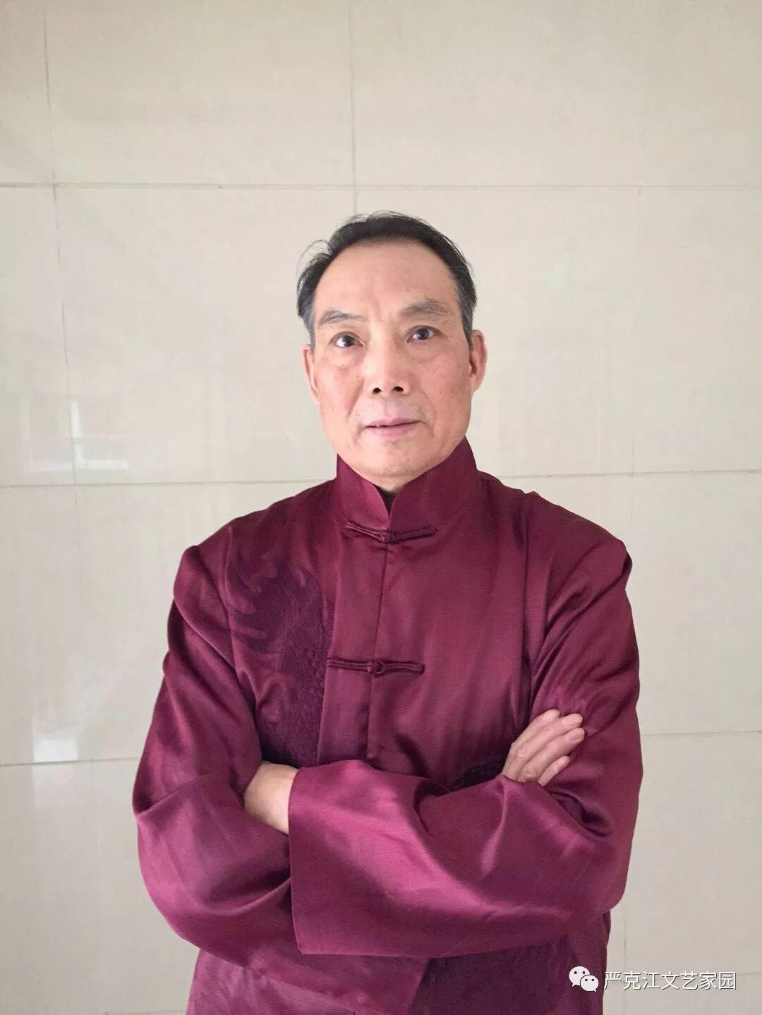 画家书法家程共飞个人艺术简介,程共飞画家简介,程共飞作品价格,程共飞个人简介,程共飞艺术作品,书法家程共飞简介,画家程共飞简介