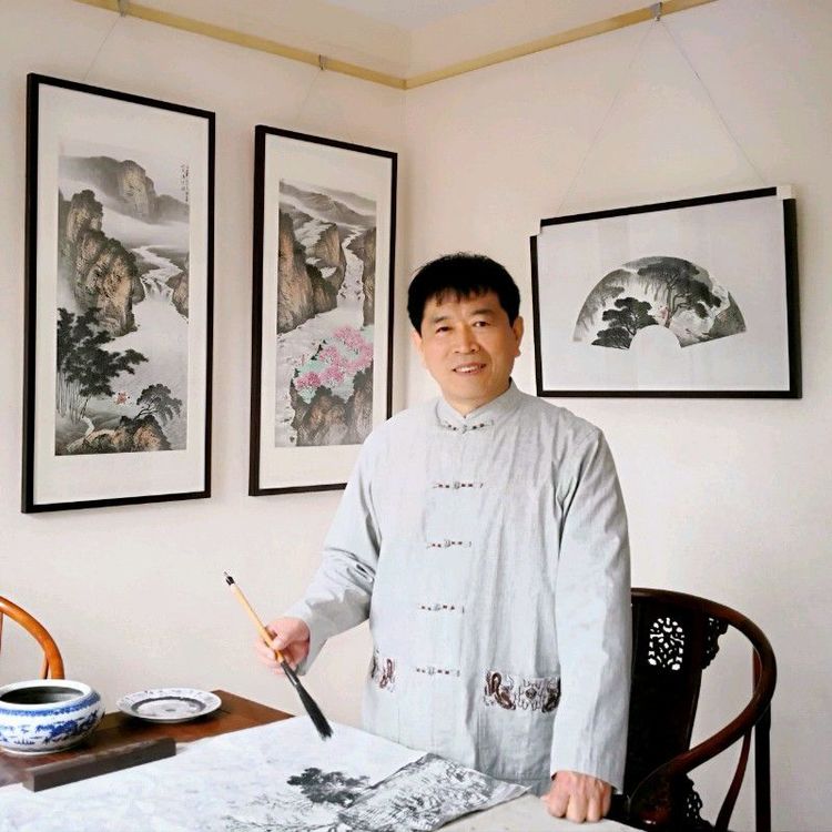 画家书法家马东平个人艺术简介,马东平画家简介,马东平作品价格,马东平个人简介,马东平艺术作品,书法家马东平简介,画家马东平简介