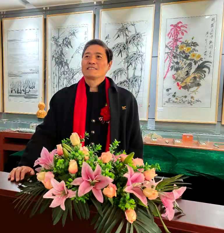 画家书法家刘兴前个人艺术简介,刘兴前画家简介,刘兴前作品价格,刘兴前个人简介,刘兴前艺术作品,书法家刘兴前简介,画家刘兴前简介