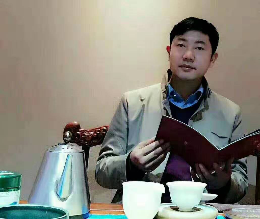 画家书法家魏靖达个人艺术简介,魏靖达画家简介,魏靖达作品价格,魏靖达个人简介,魏靖达艺术作品,书法家魏靖达简介,画家魏靖达简介