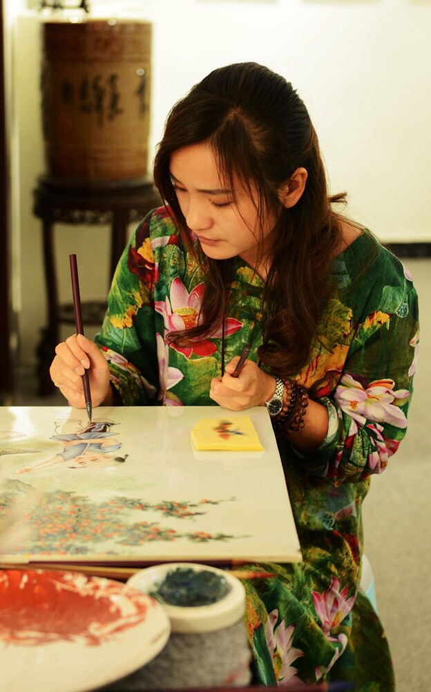 画家书法家汪龙苗个人艺术简介,汪龙苗画家简介,汪龙苗作品价格,汪龙苗个人简介,汪龙苗艺术作品,书法家汪龙苗简介,画家汪龙苗简介