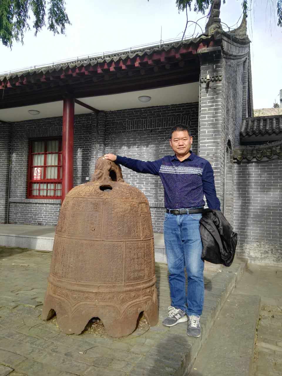 画家书法家周庆明个人艺术简介,周庆明画家简介,周庆明作品价格,周庆明个人简介,周庆明艺术作品,书法家周庆明简介,画家周庆明简介