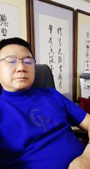 画家书法家周勇个人艺术简介,周勇画家简介,周勇作品价格,周勇个人简介,周勇艺术作品,书法家周勇简介,画家周勇简介