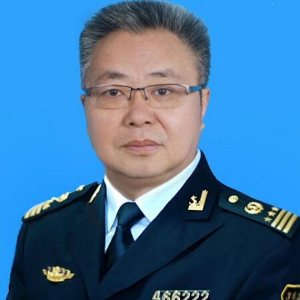 画家书法家曾小坪个人艺术简介,曾小坪画家简介,曾小坪作品价格,曾小坪个人简介,曾小坪艺术作品,书法家曾小坪简介,画家曾小坪简介