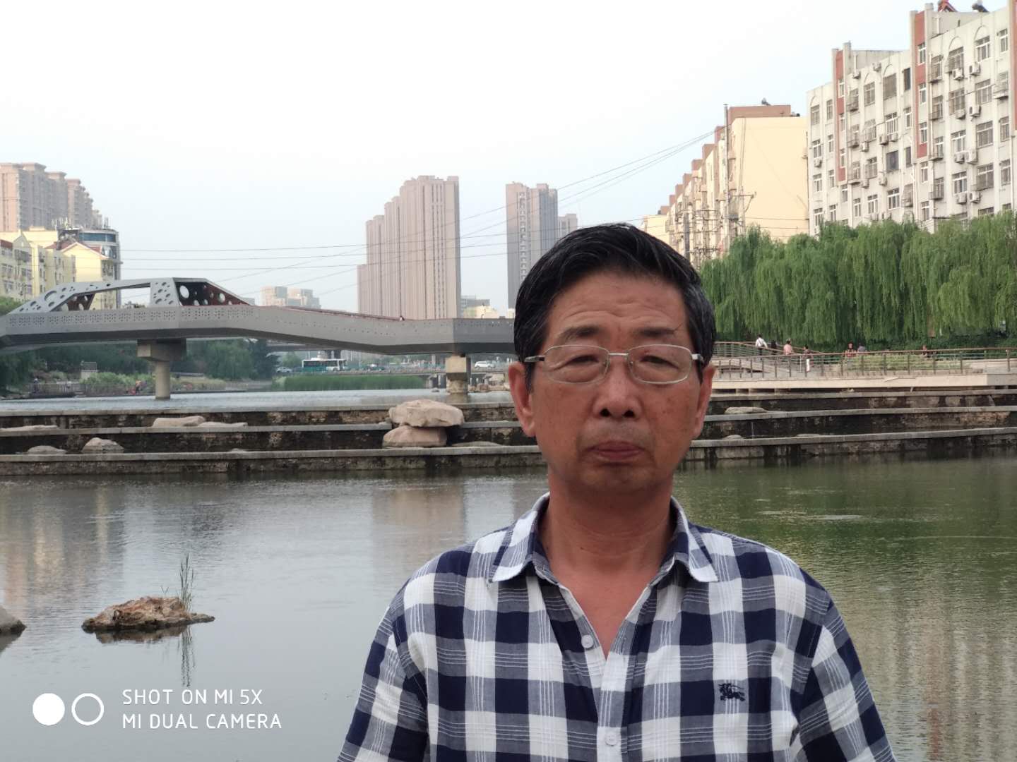 画家书法家王正光个人艺术简介,王正光画家简介,王正光作品价格,王正光个人简介,王正光艺术作品,书法家王正光简介,画家王正光简介