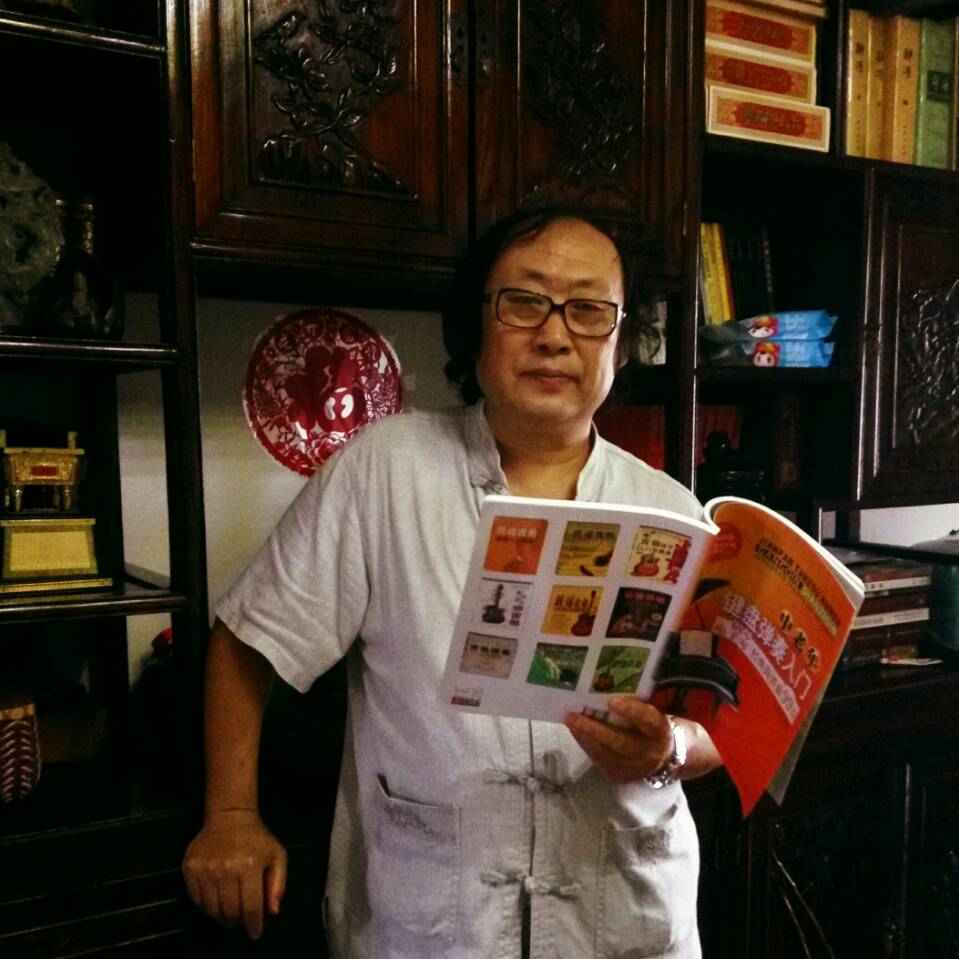 画家书法家侯挥智个人艺术简介,侯挥智画家简介,侯挥智作品价格,侯挥智个人简介,侯挥智艺术作品,书法家侯挥智简介,画家侯挥智简介