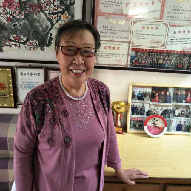 画家书法家史慧侠个人艺术简介,史慧侠画家简介,史慧侠作品价格,史慧侠个人简介,史慧侠艺术作品,书法家史慧侠简介,画家史慧侠简介