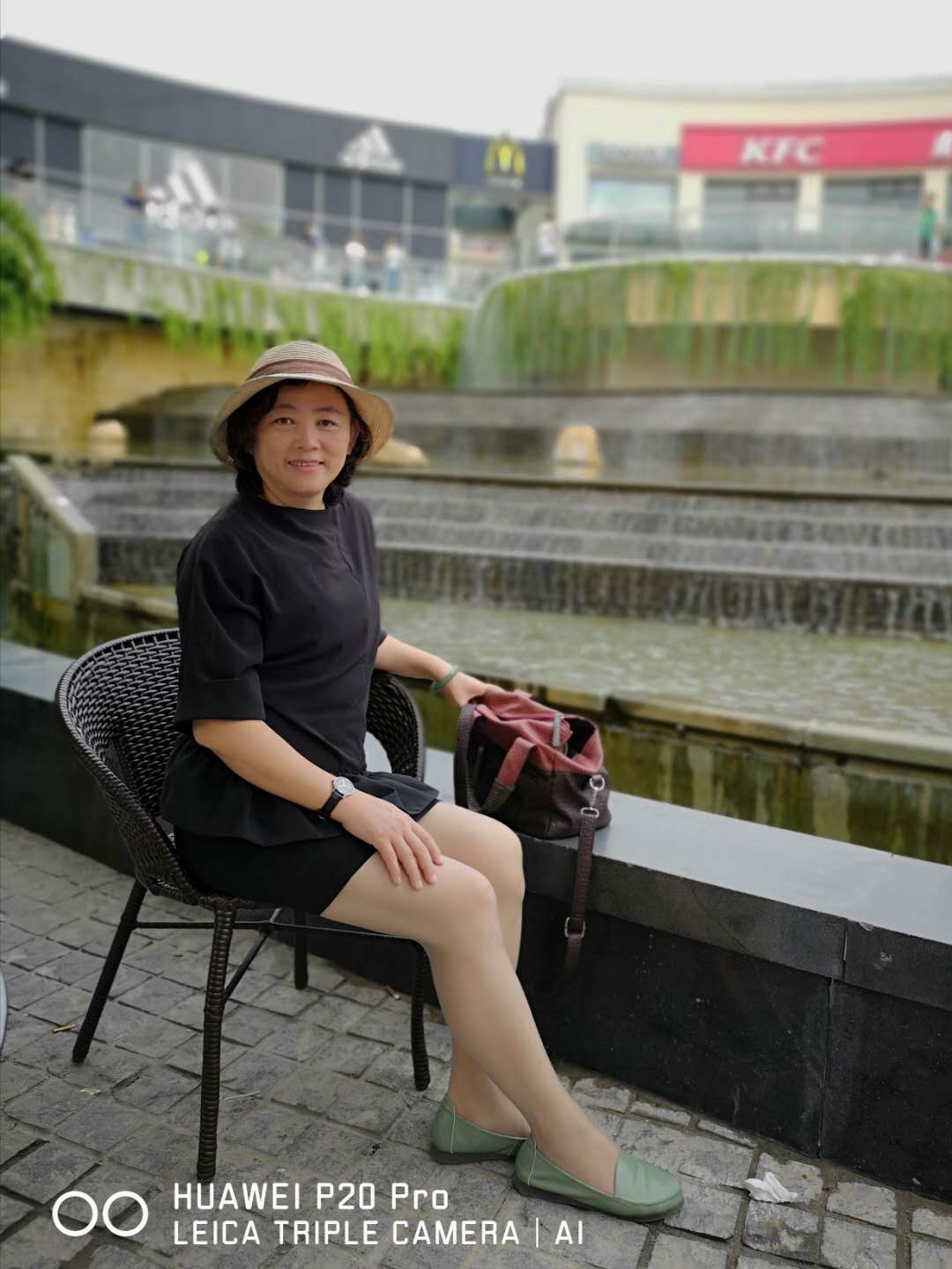 画家书法家陈琴个人艺术简介,陈琴画家简介,陈琴作品价格,陈琴个人简介,陈琴艺术作品,书法家陈琴简介,画家陈琴简介