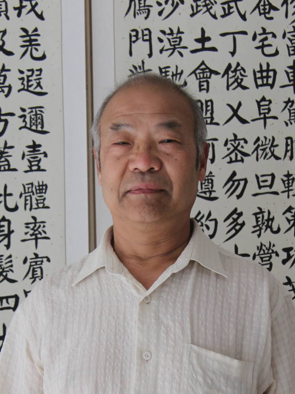 画家书法家窦济民个人艺术简介,窦济民画家简介,窦济民作品价格,窦济民个人简介,窦济民艺术作品,书法家窦济民简介,画家窦济民简介
