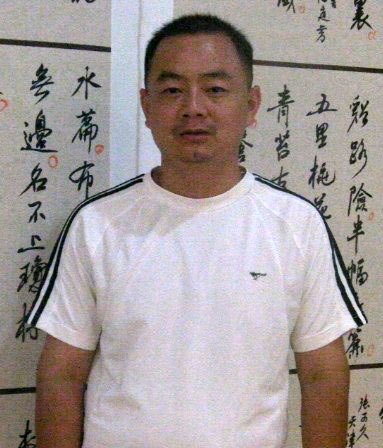 画家书法家李墨龙个人艺术简介,李墨龙画家简介,李墨龙作品价格,李墨龙个人简介,李墨龙艺术作品,书法家李墨龙简介,画家李墨龙简介