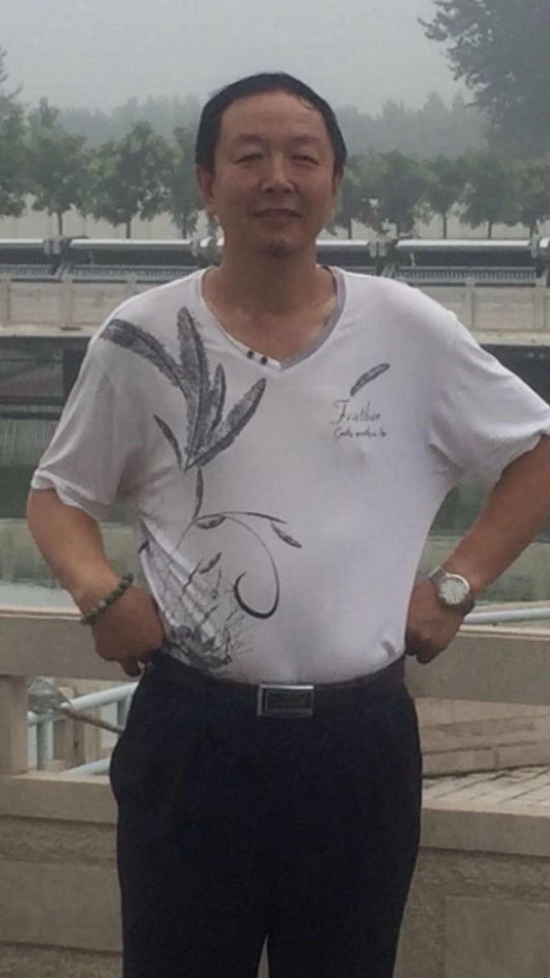 画家书法家庞树林个人艺术简介,庞树林画家简介,庞树林作品价格,庞树林个人简介,庞树林艺术作品,书法家庞树林简介,画家庞树林简介